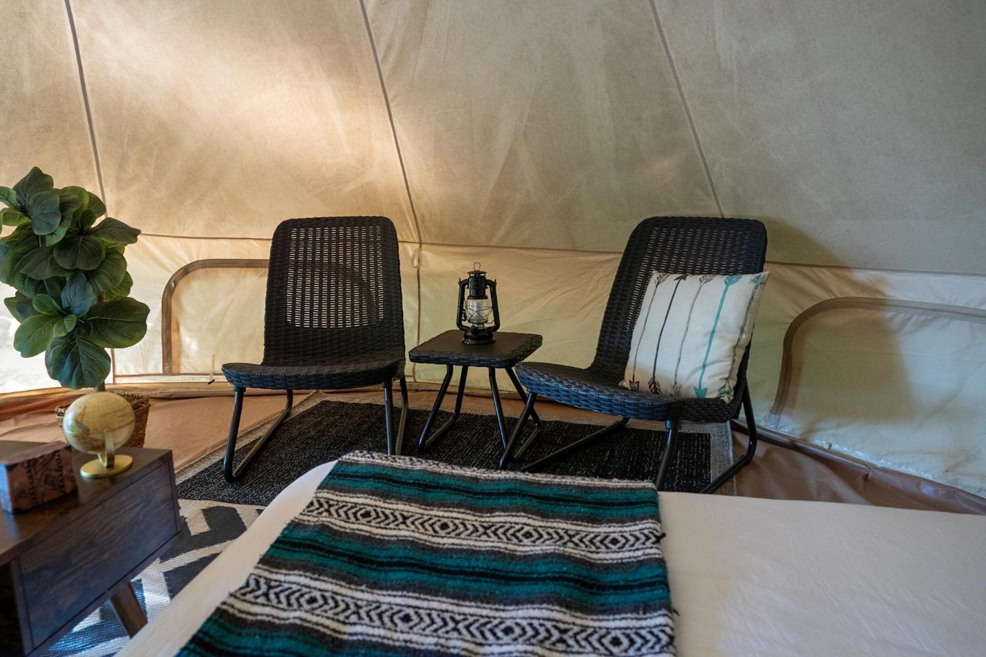 Grotto Getaway Hotel Miller Lake Luaran gambar