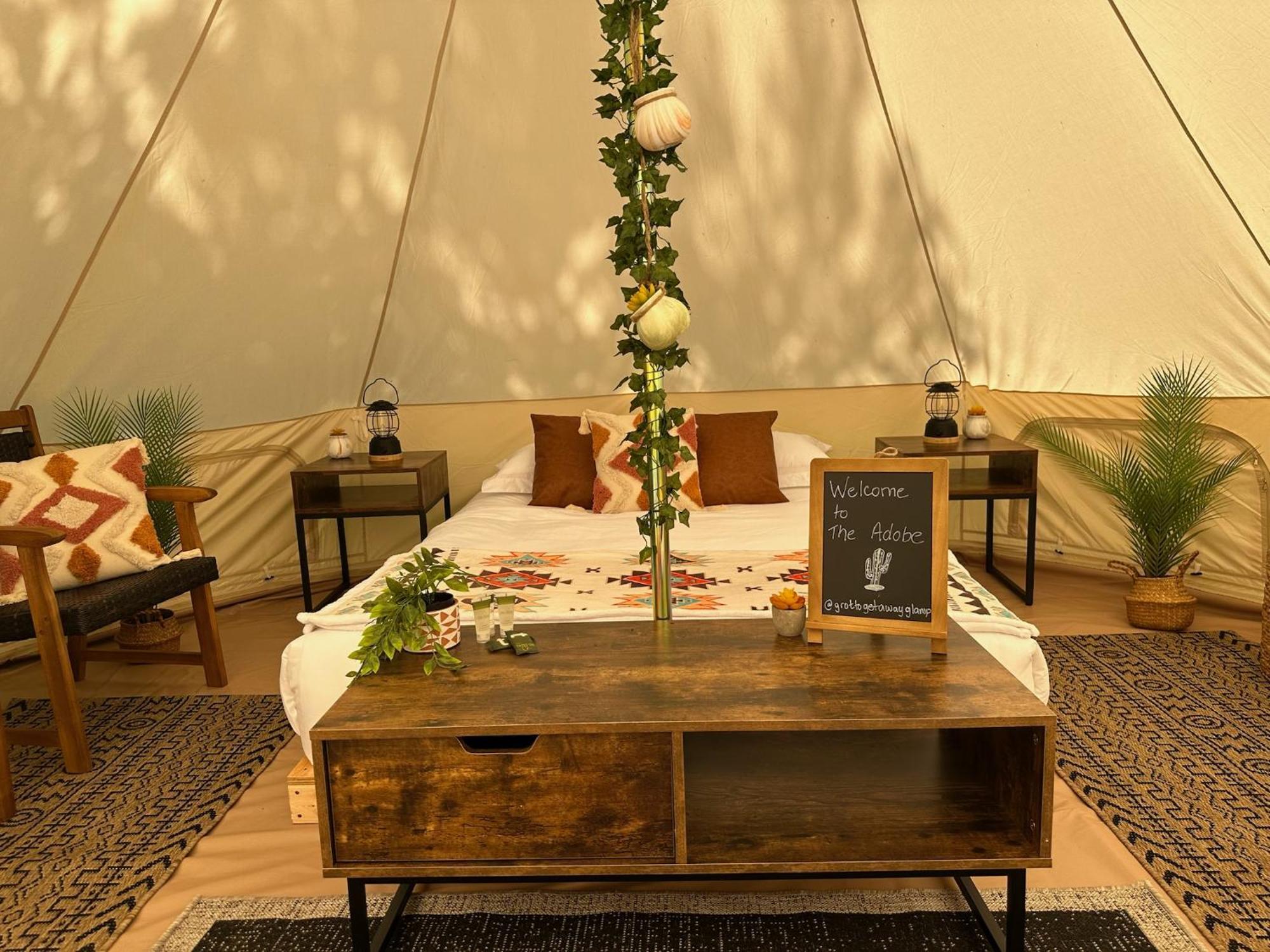 Grotto Getaway Hotel Miller Lake Luaran gambar